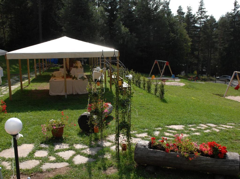 Hotel Shandranj Tesero Rom bilde